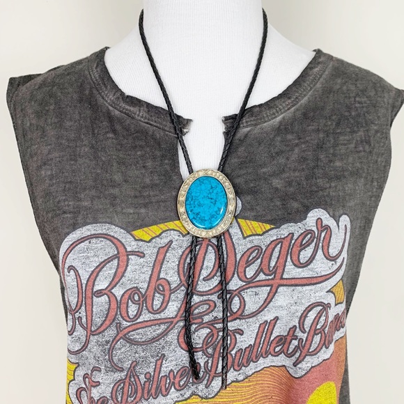 Jewelry - Turquoise Bolo Tie Necklace Western Boho Festival